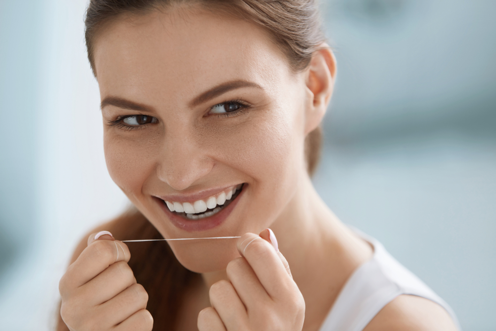 The Importance of Flossing Your Teeth